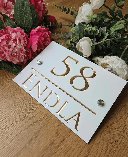 Luksuslik majanumber #4 | Tänavasildid