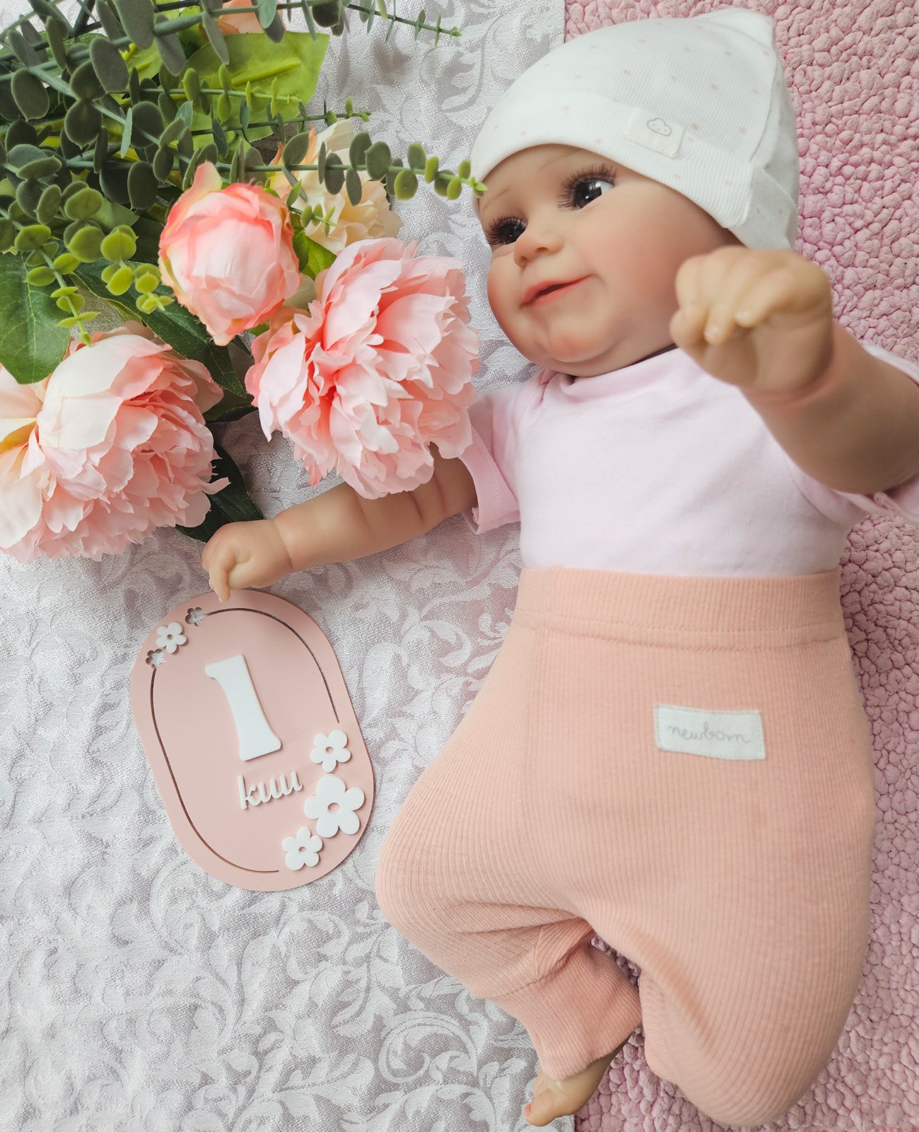 1-12 Month Baby milestone cards IN ESTONIAN
