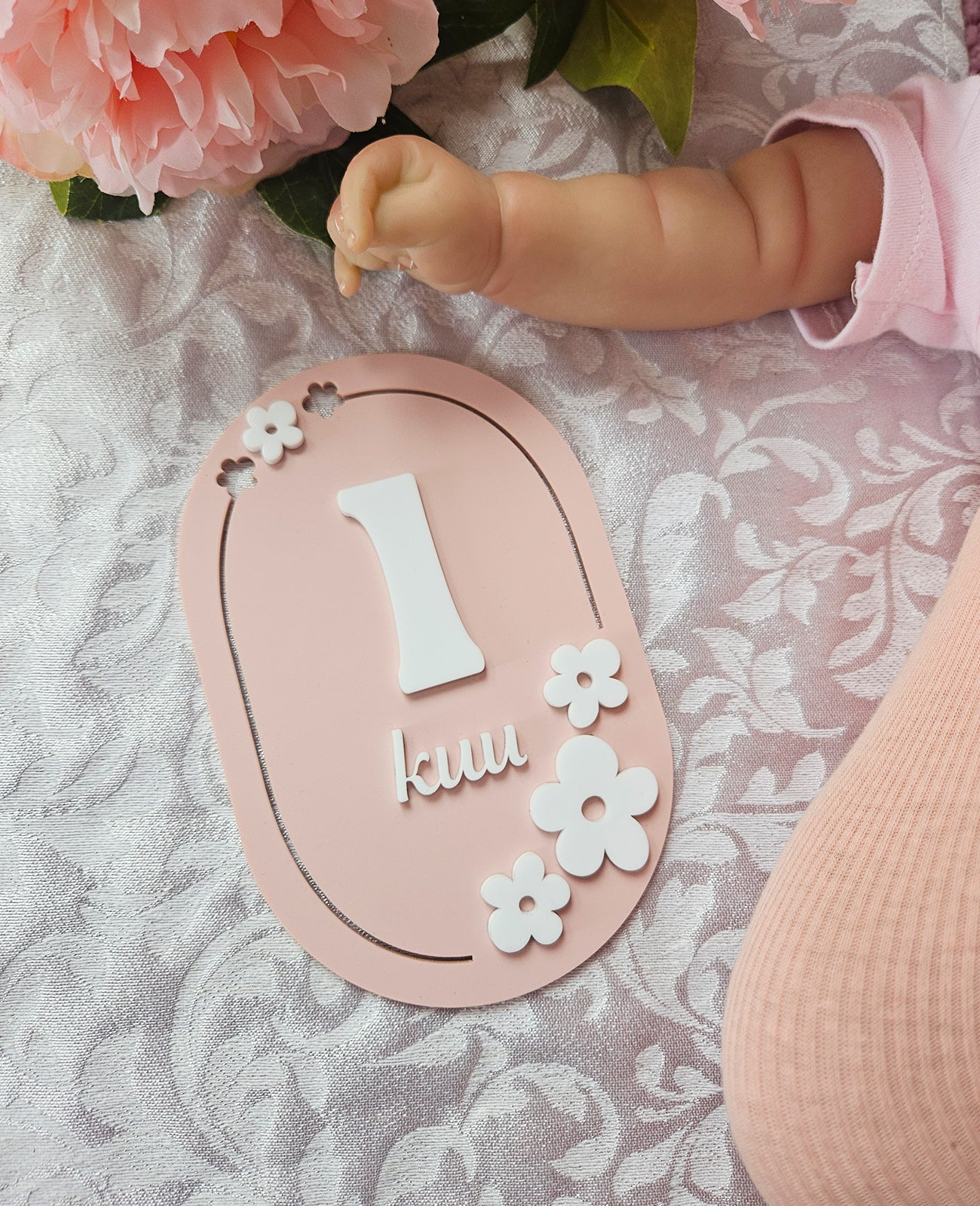 1-12 Month Baby milestone cards IN ESTONIAN