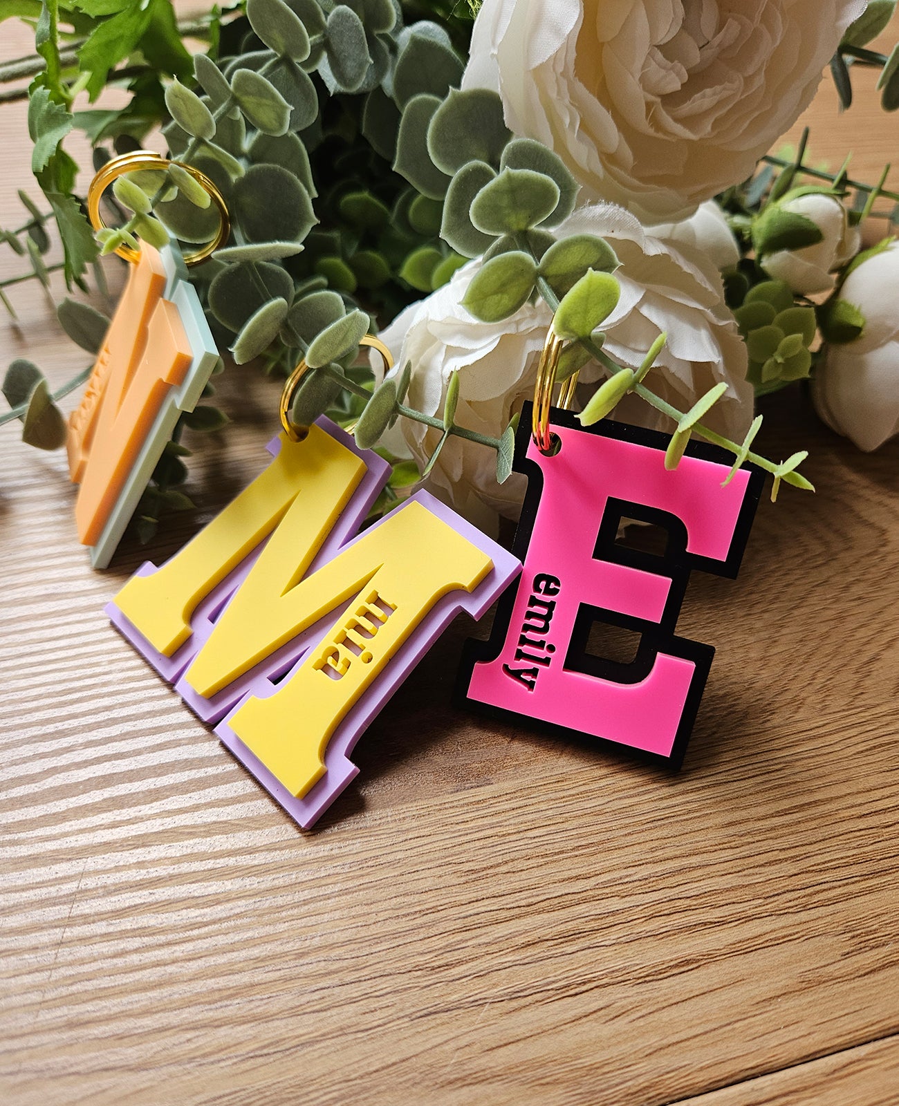 Personalized keychain LETTER