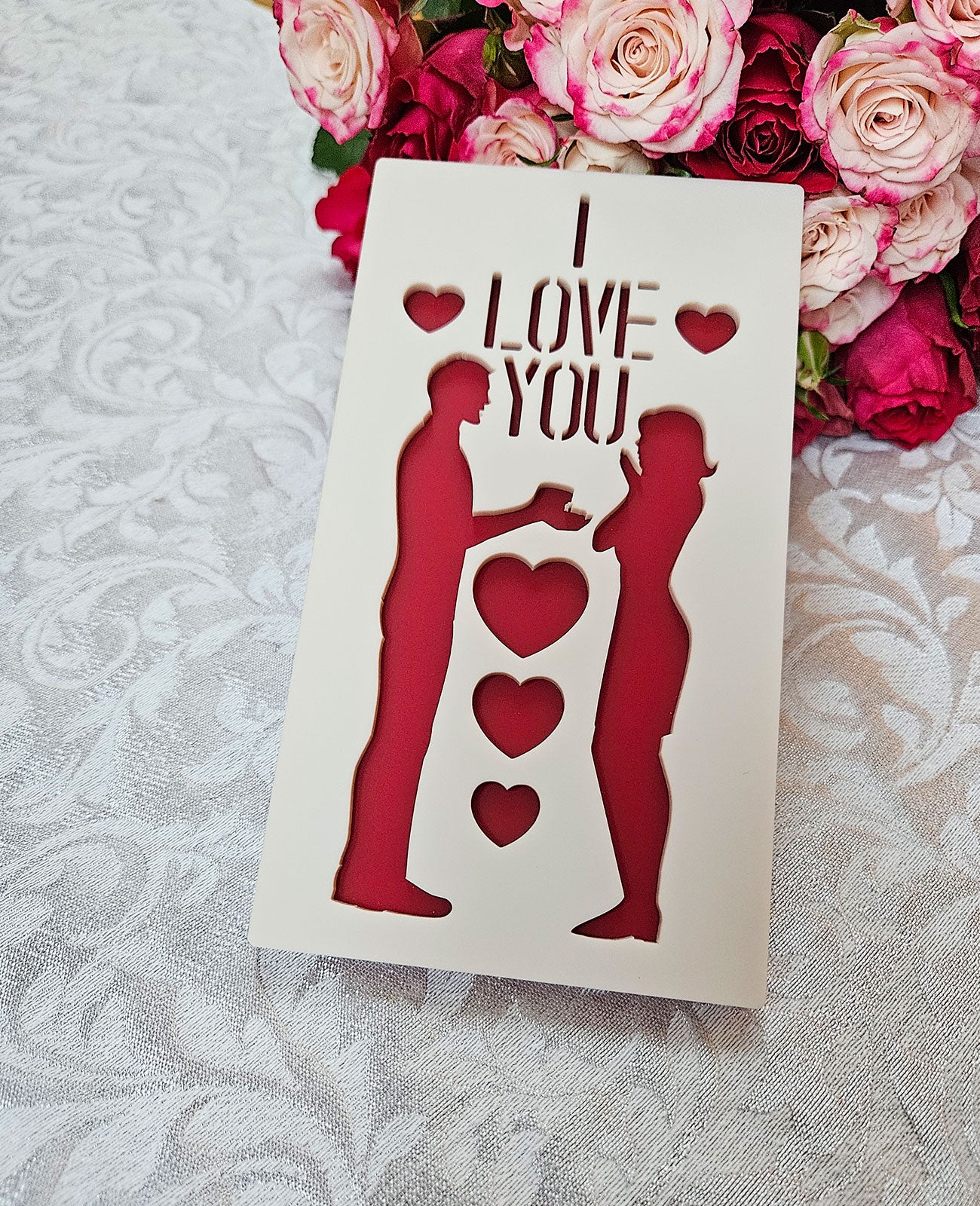 Rahaümbrik "I Love You"