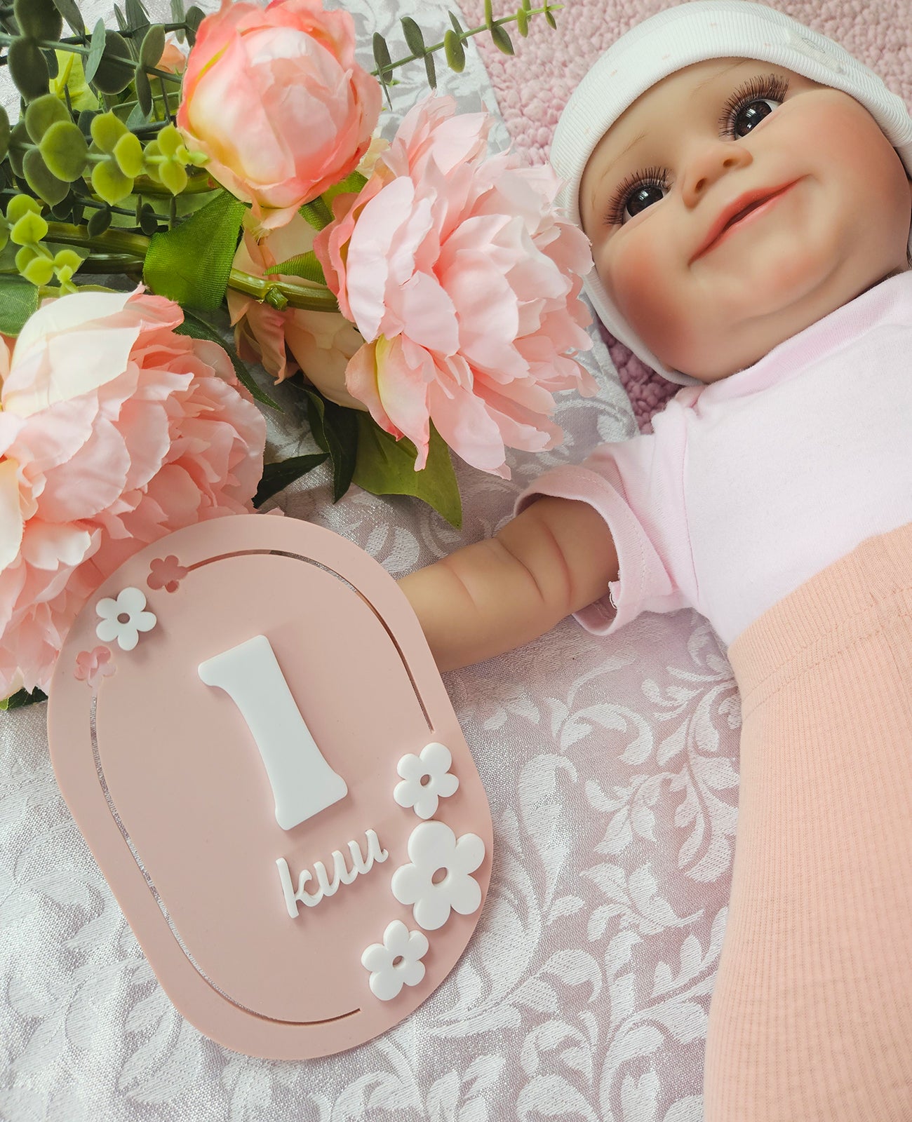 1-12 Month Baby milestone cards IN ESTONIAN