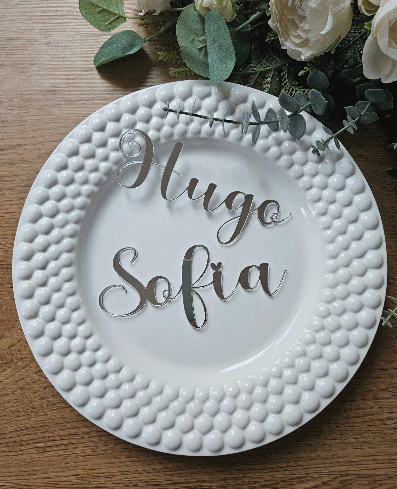 Nimesilt akrüülist, hõbe