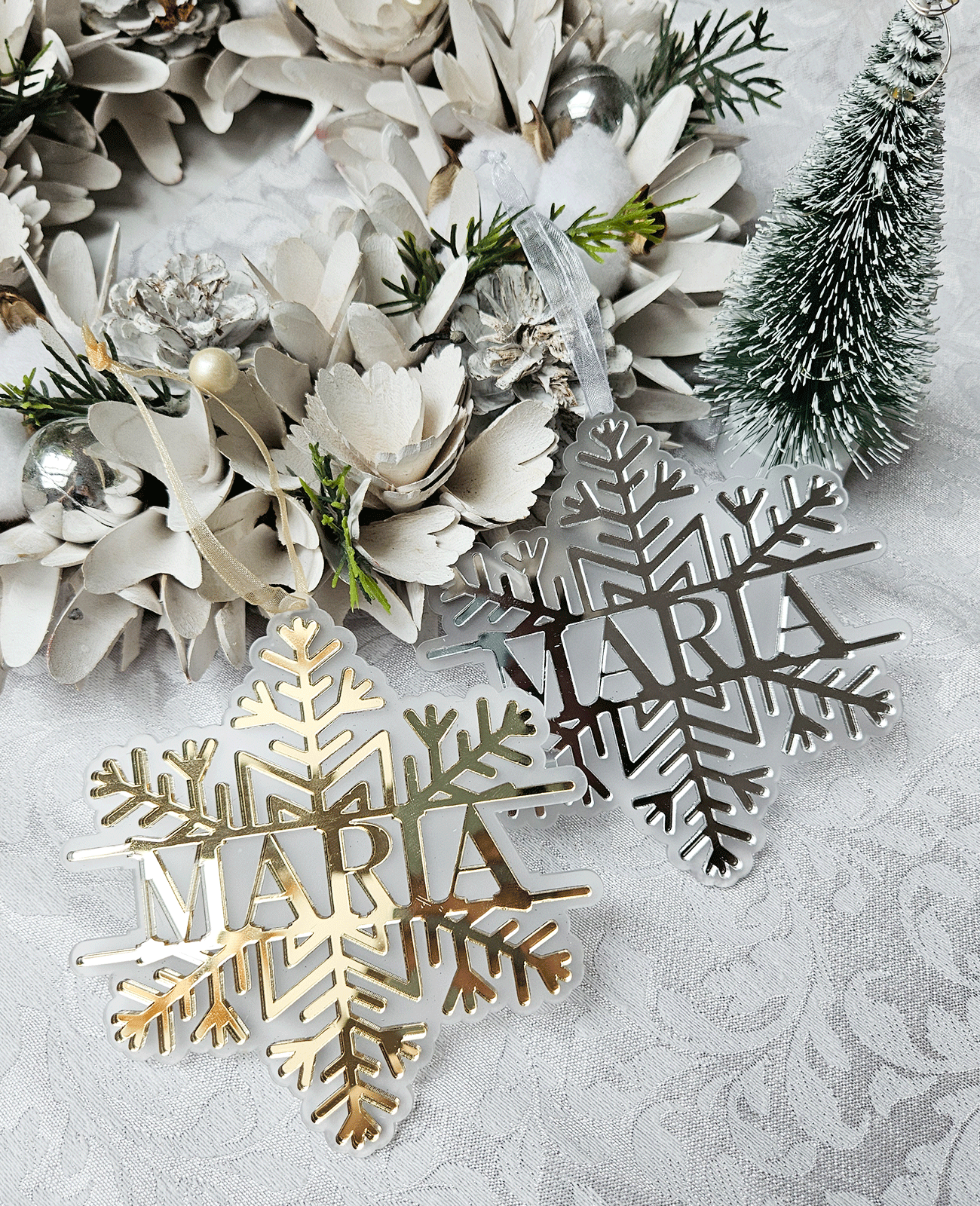 Personalized Christmas Tree Ornament (Design 4)