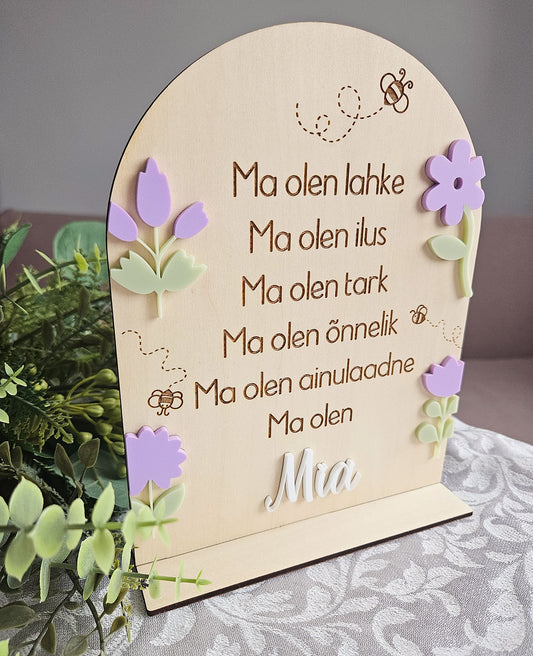 Personaalne puidust afirmatsioonitahvel lastele "Lilled"