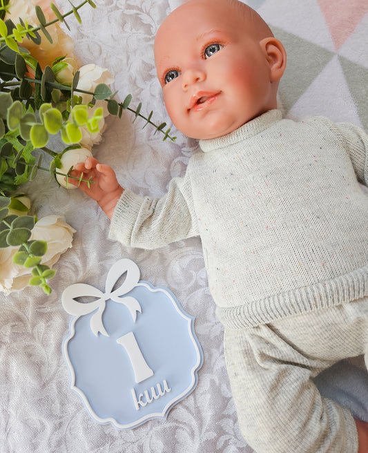 1-12 Month Baby milestone cards IN ESTONIAN #2