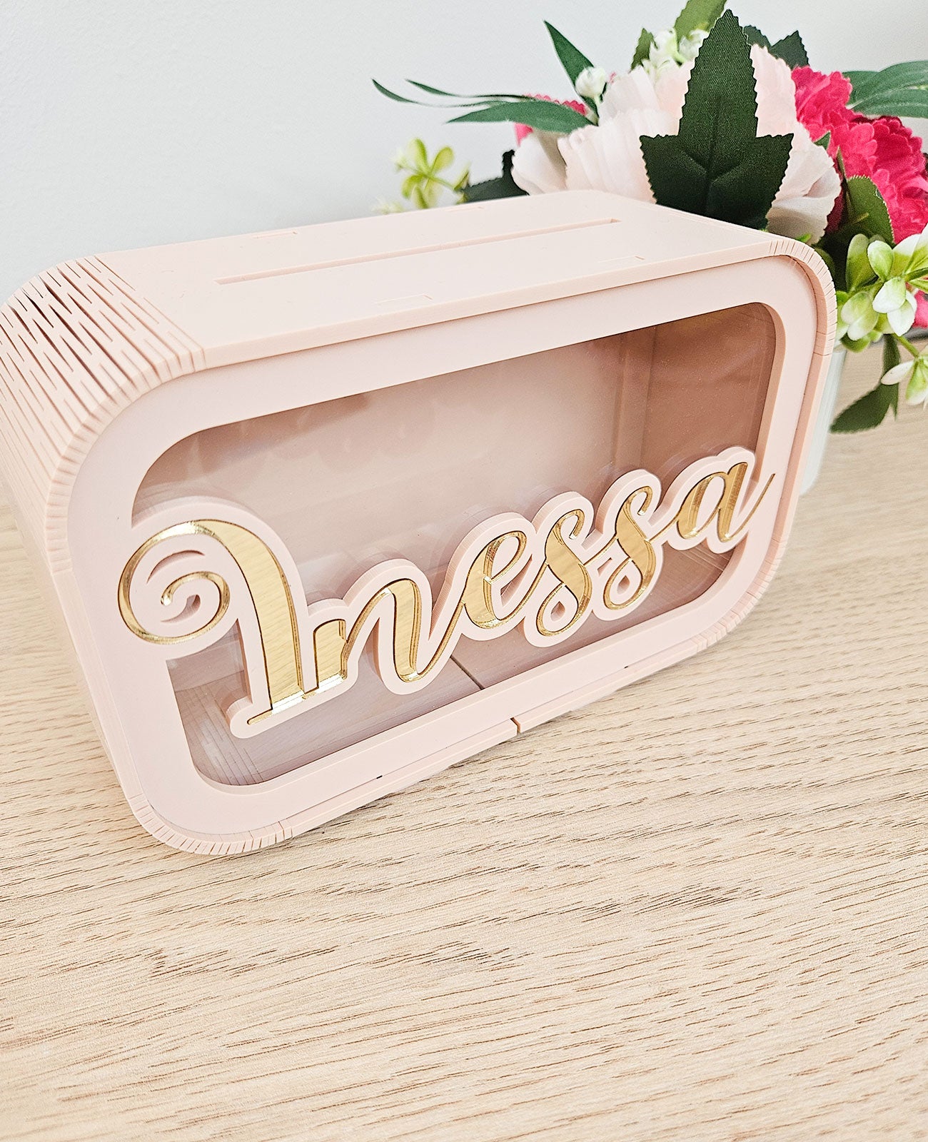 Isikupärane rahakassa akrüülist (Teie nimega)