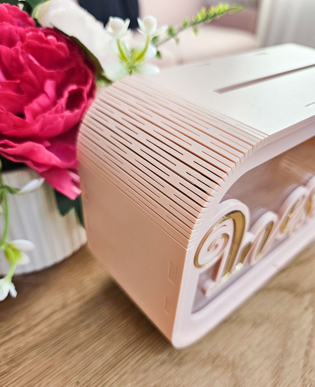 Isikupärane rahakassa akrüülist (Teie nimega)