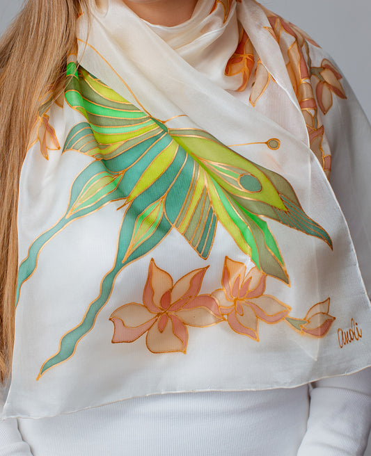 Siidisall Luksuslik roheline liblikas