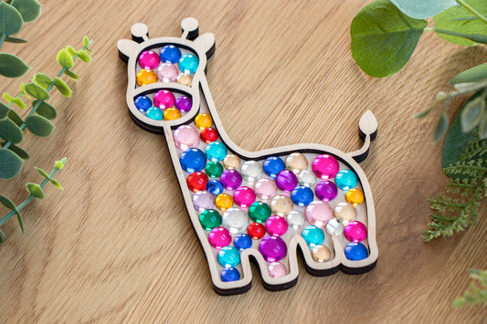 Children's Craft Kit for creating giraffe-shaped refrigerator magnet