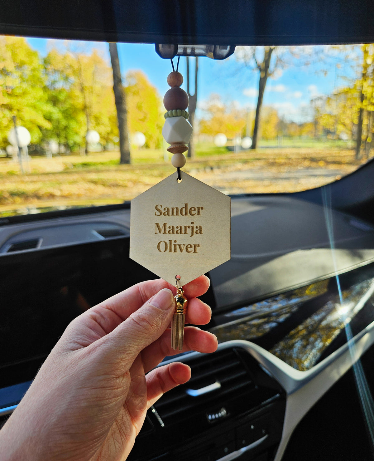 Isikupärastatud ripats autosse | Isadepäeva kingitus | Kallis isa, me ootame Sind koju