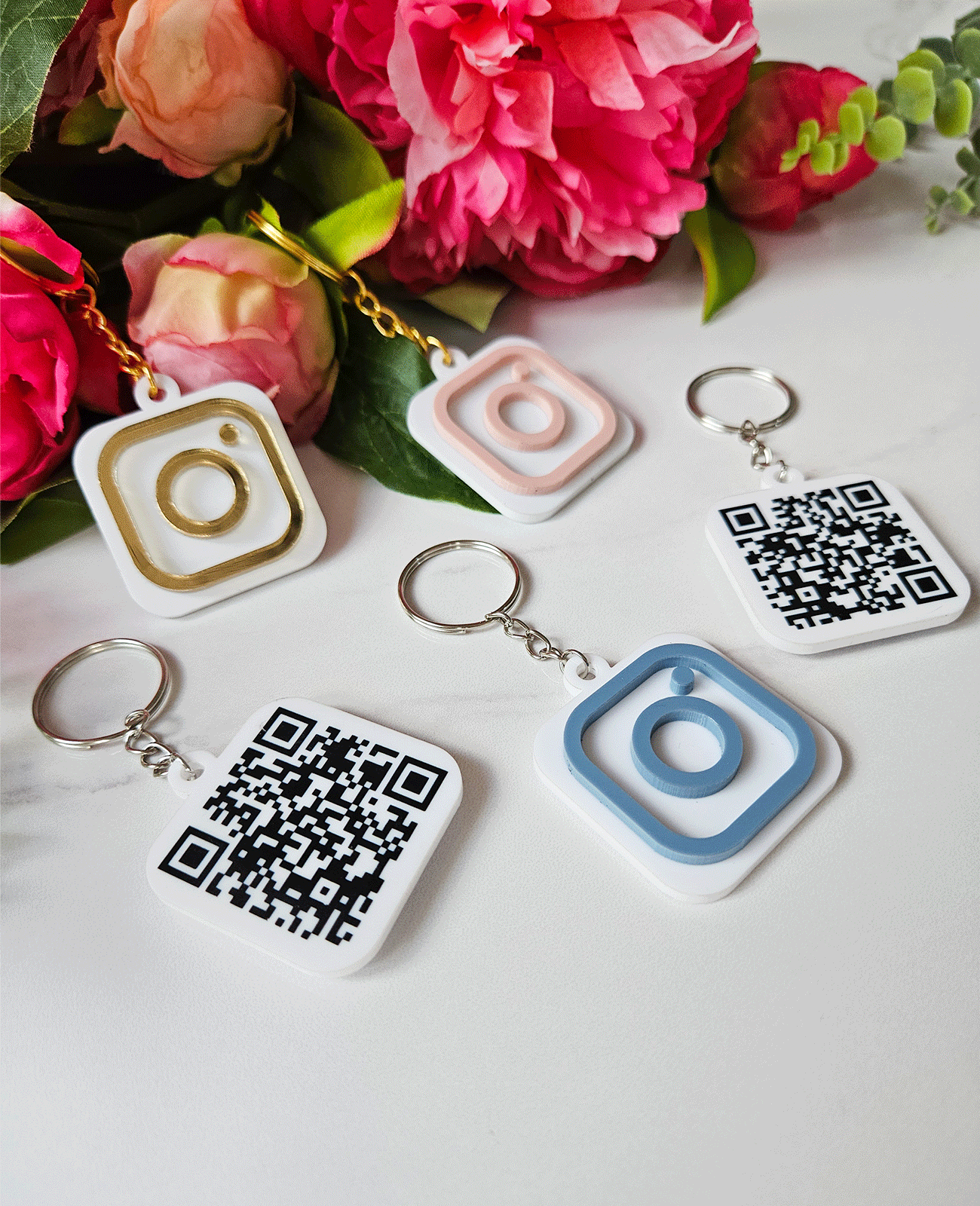 Isikupärane võtmehoidja Instagram QR koodiga VALGE
