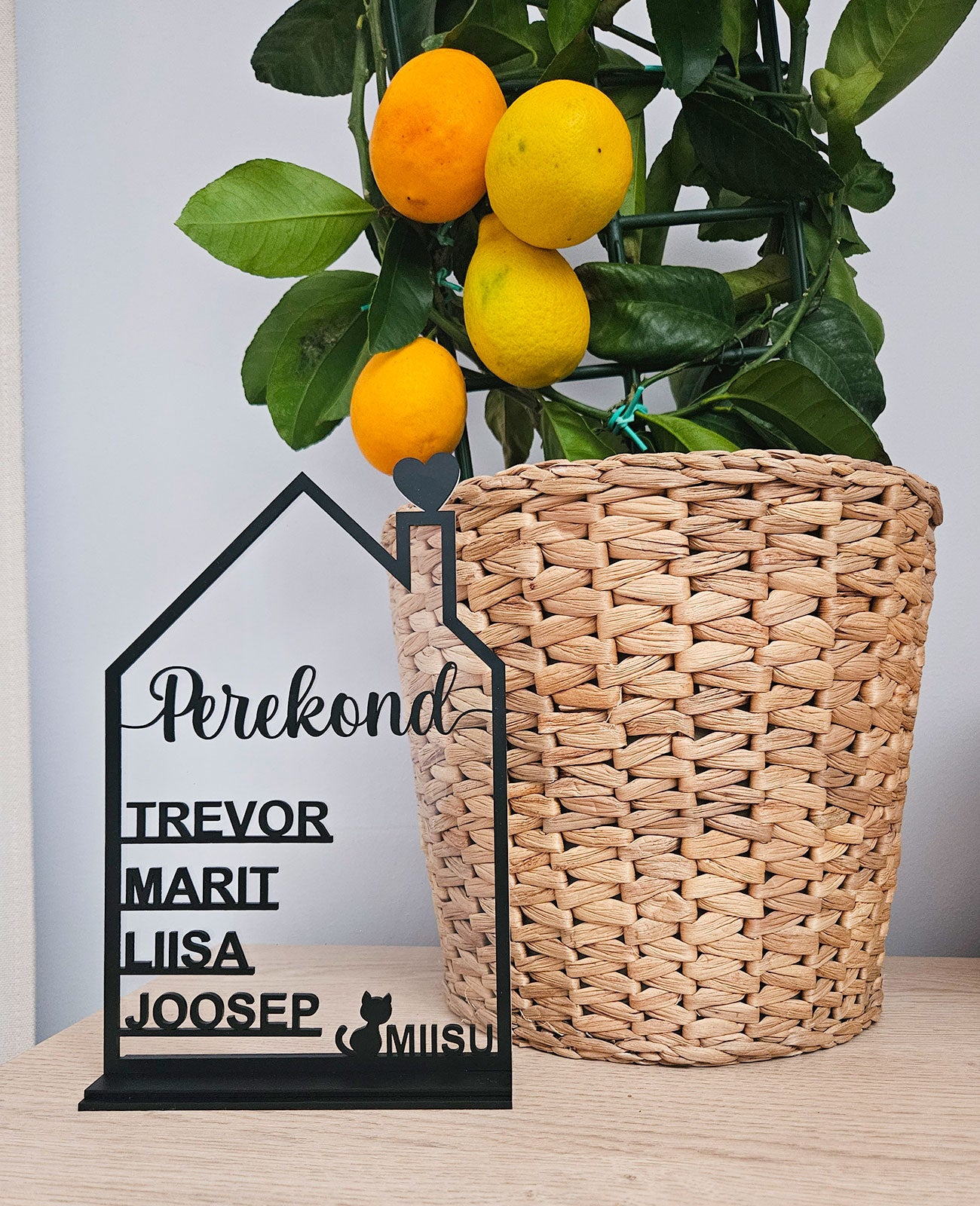 Isikupärane kodukaunistus "Perekond"