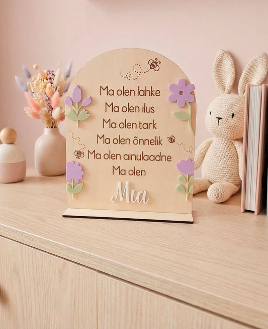 Personaalne puidust afirmatsioonitahvel lastele "Lilled"