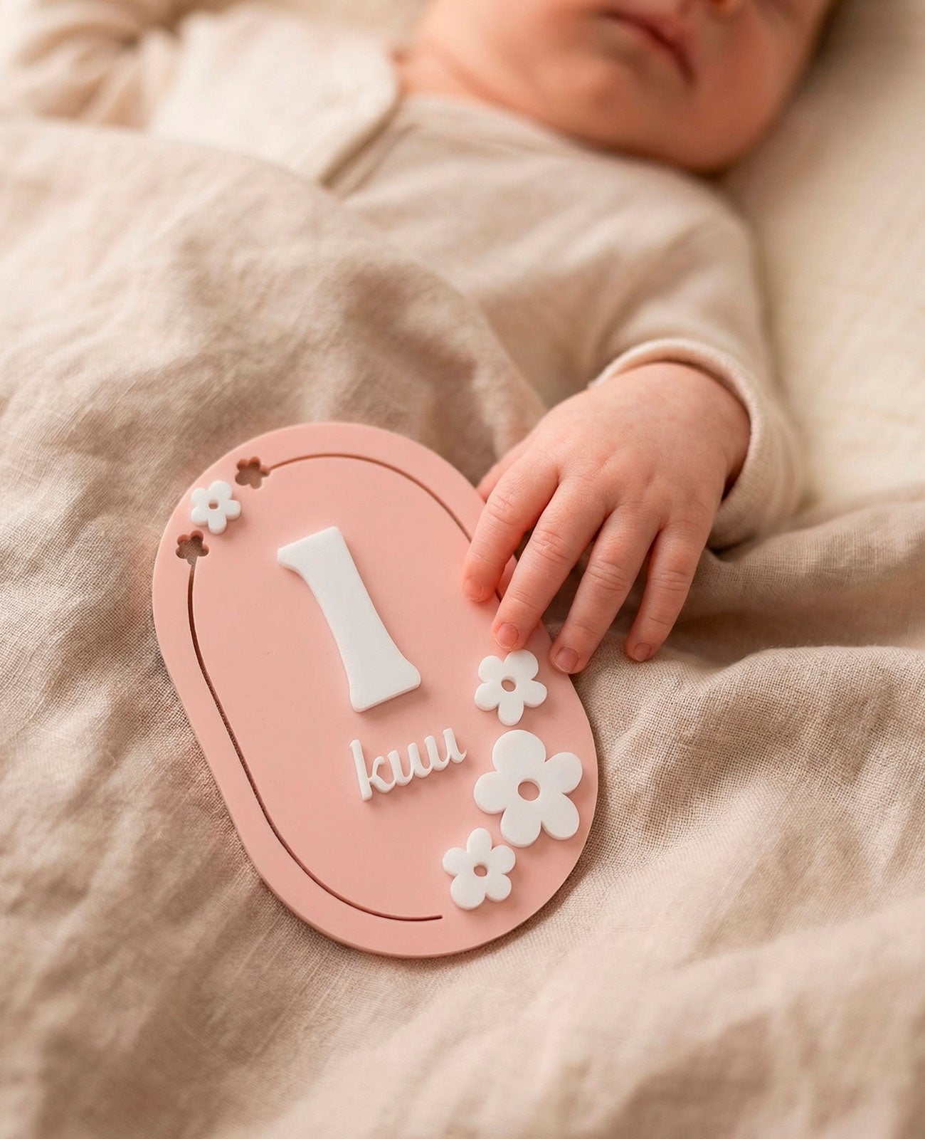 1-12 Month Baby milestone cards IN ESTONIAN