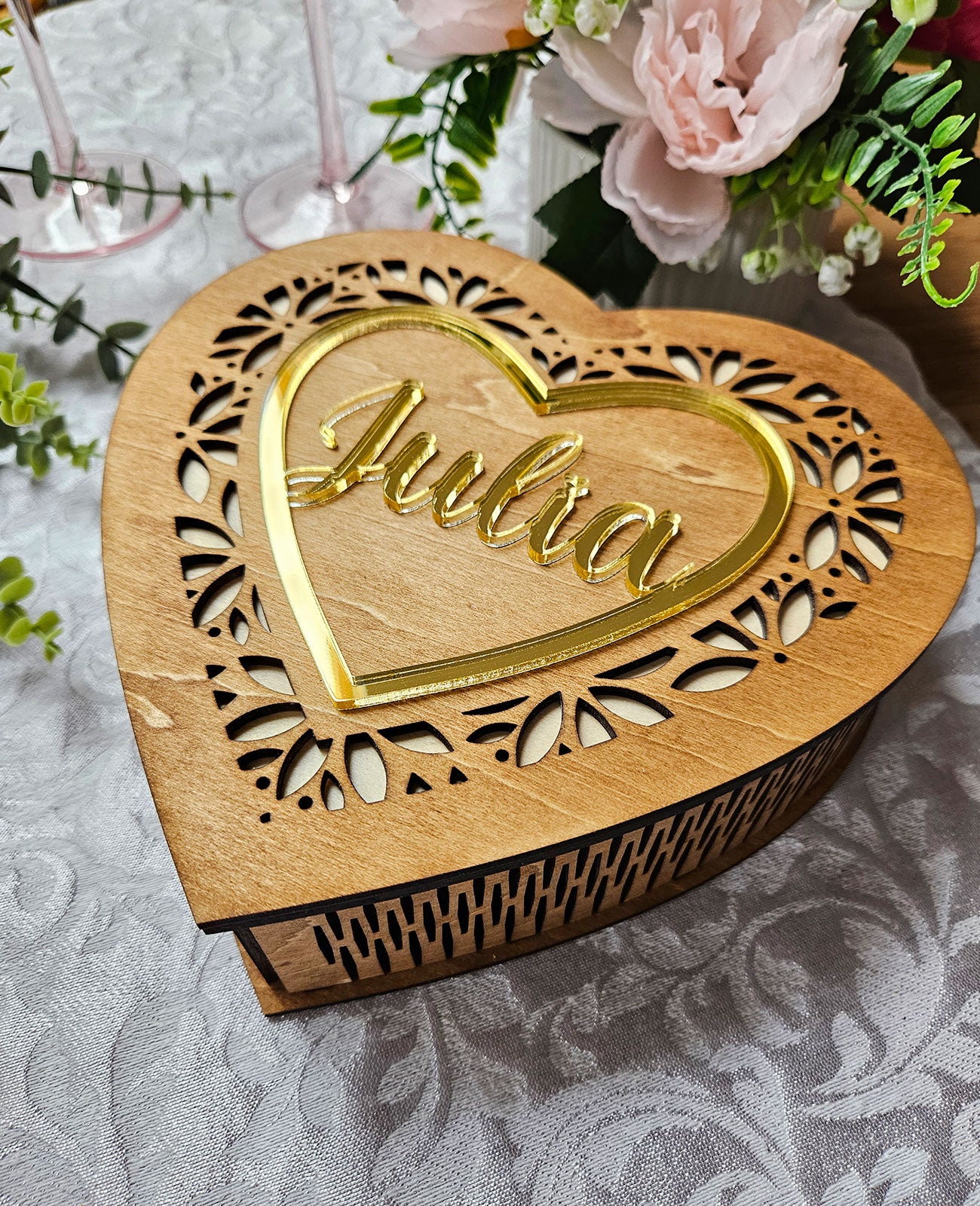 Personaliseeritud suur kinkekarp Süda