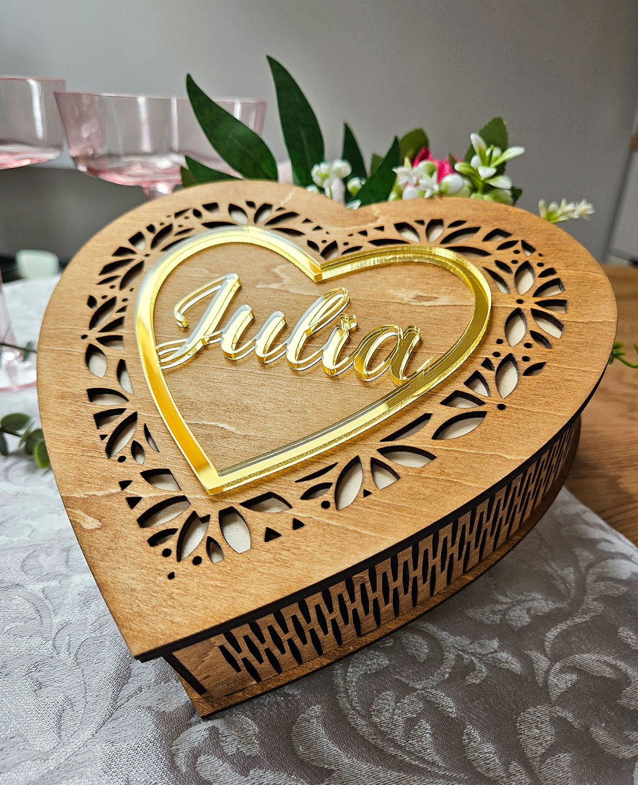 Personaliseeritud suur kinkekarp Süda