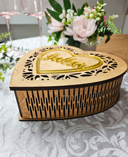 Personaliseeritud suur kinkekarp Süda