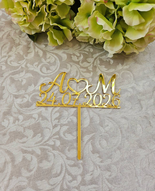 Wedding cake topper — a beautiful decoration for your celebration