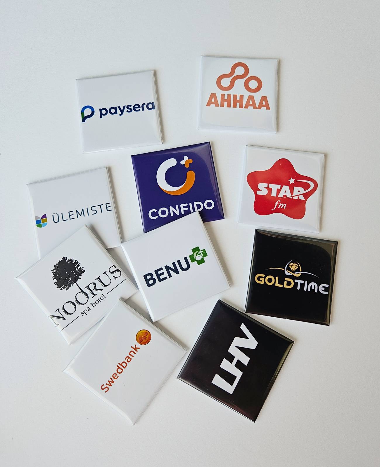 Logo magnets – a stylish souvenir for your brand