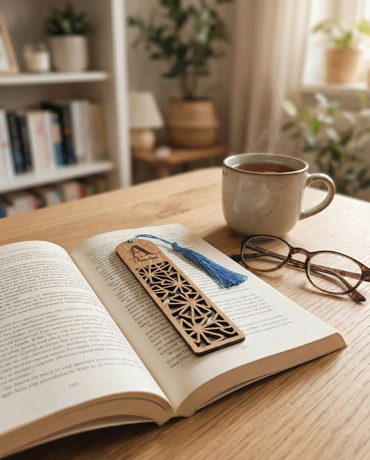 Isikupärane järjehoidja (Teie nimega) - Muster 6